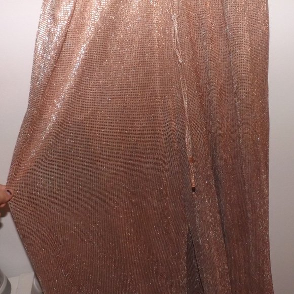 Rose gold jumpsuit - Picture 3 of 4